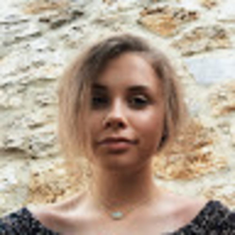 Meet your Posher, Ana